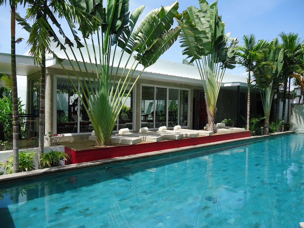 MEN's Resort & Spa (Gay Hotel) 30/36