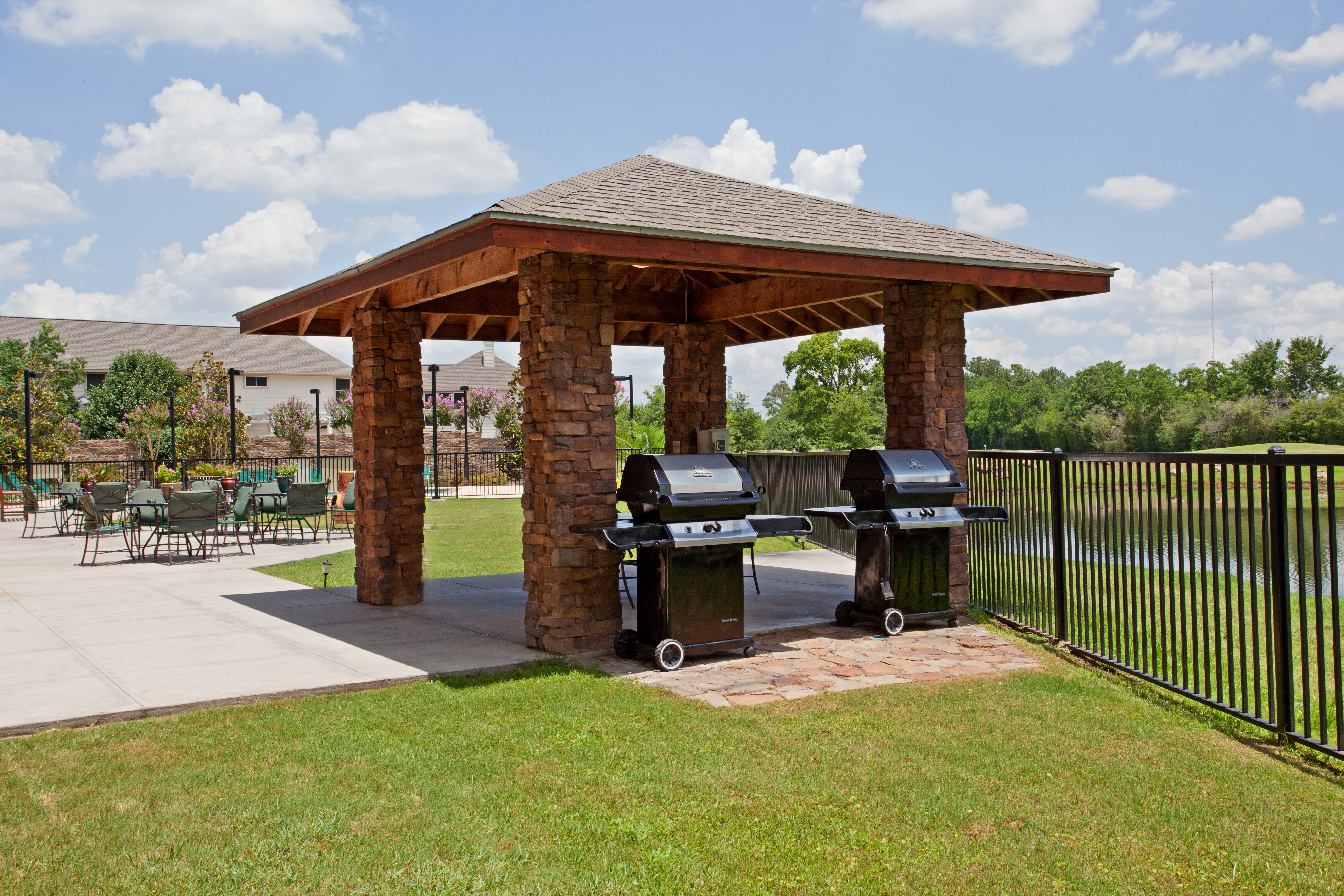 Staybridge Suites Houston Willowbrook 65/67