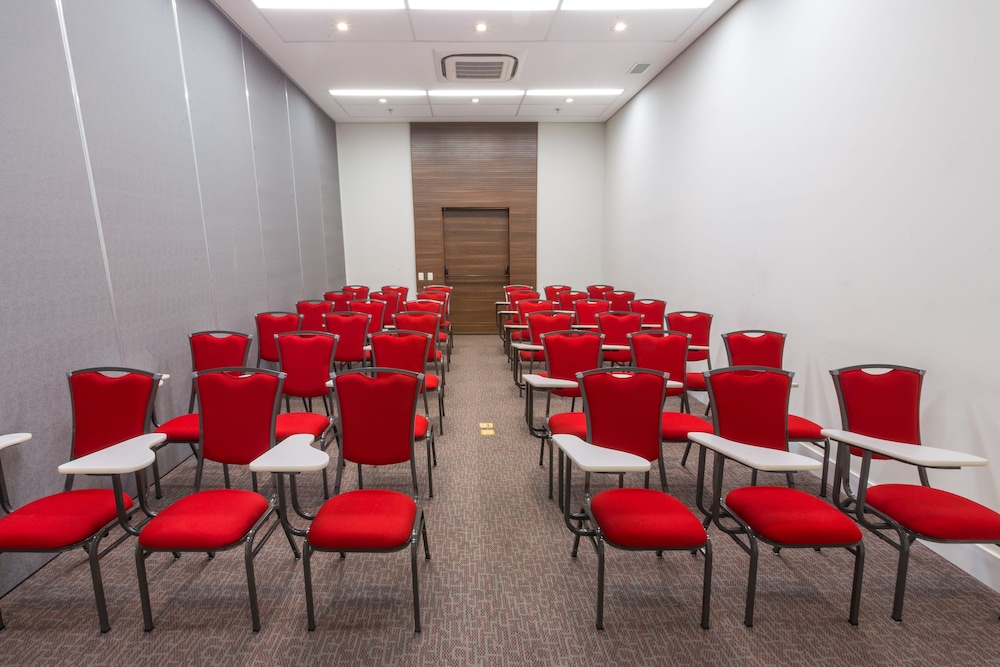 Ramada by Wyndham Campinas Viracopos 52/60