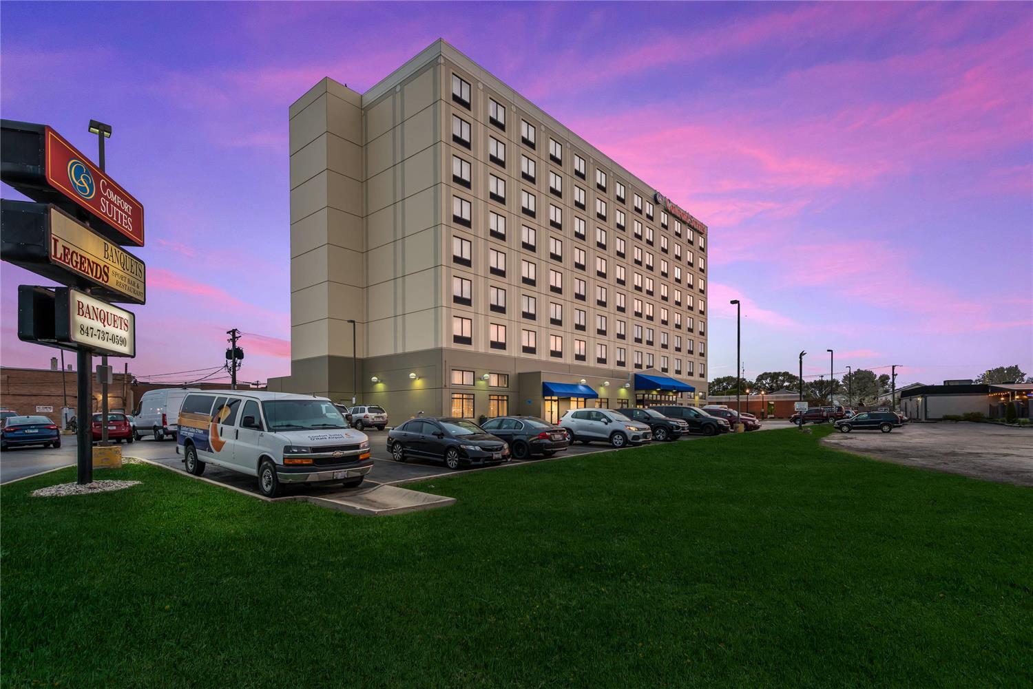 Comfort Suites Chicago O'Hare Airport 23/23