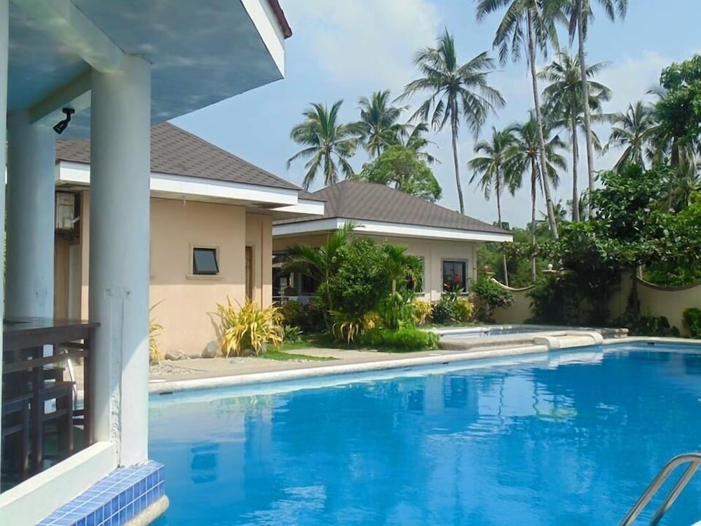 Ucoy Beach Resort 37/38