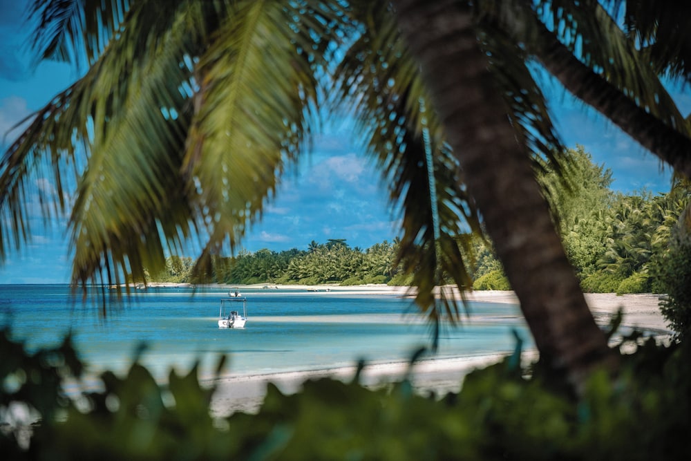 INDIAN OCEAN LODGE 52/60