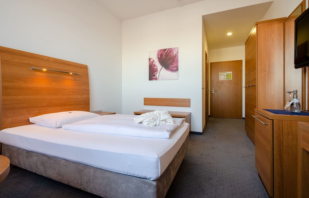 Hotel Fortuna 7/50