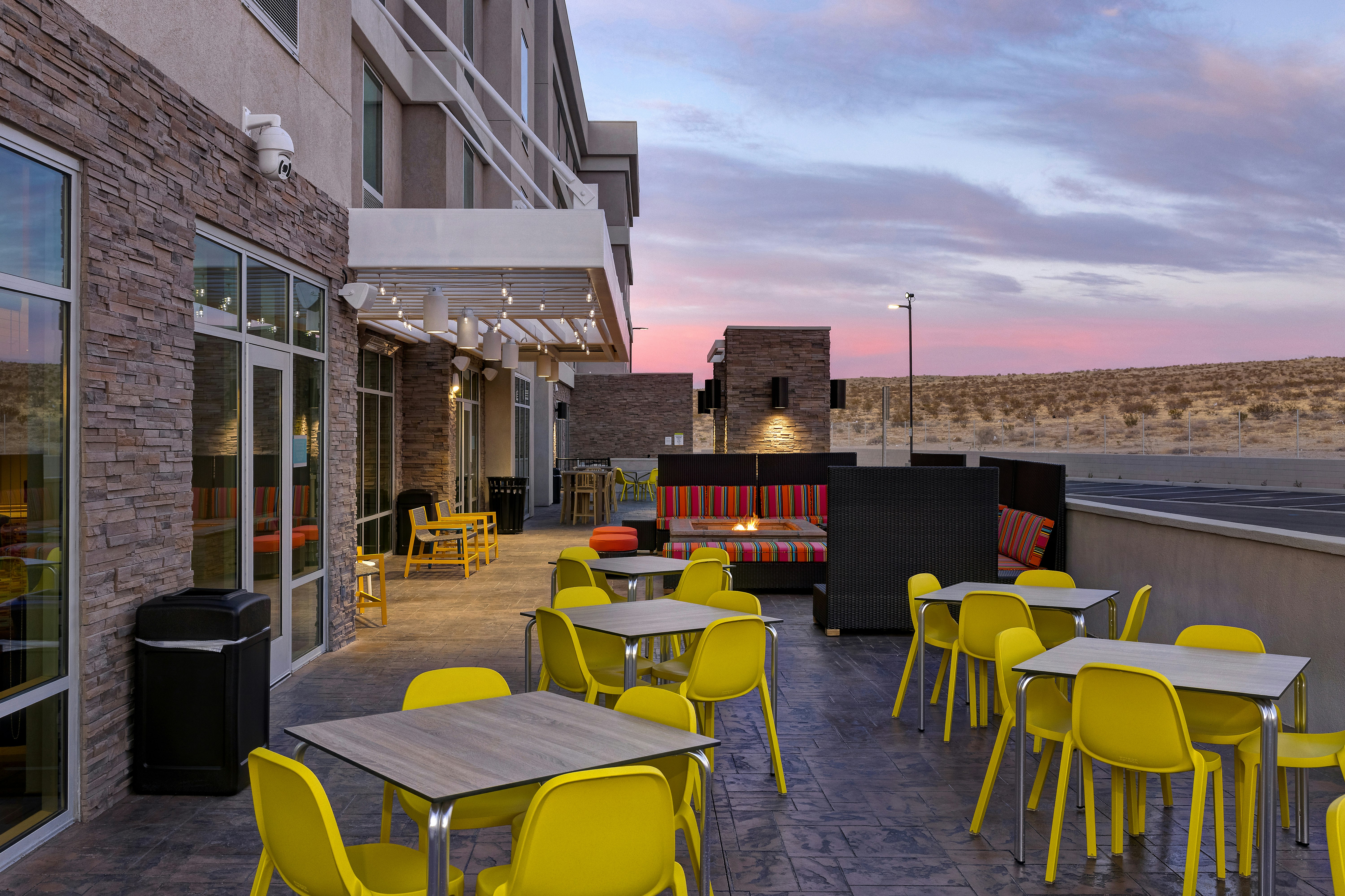 Home2 Suites By Hilton Barstow Ca 44/45
