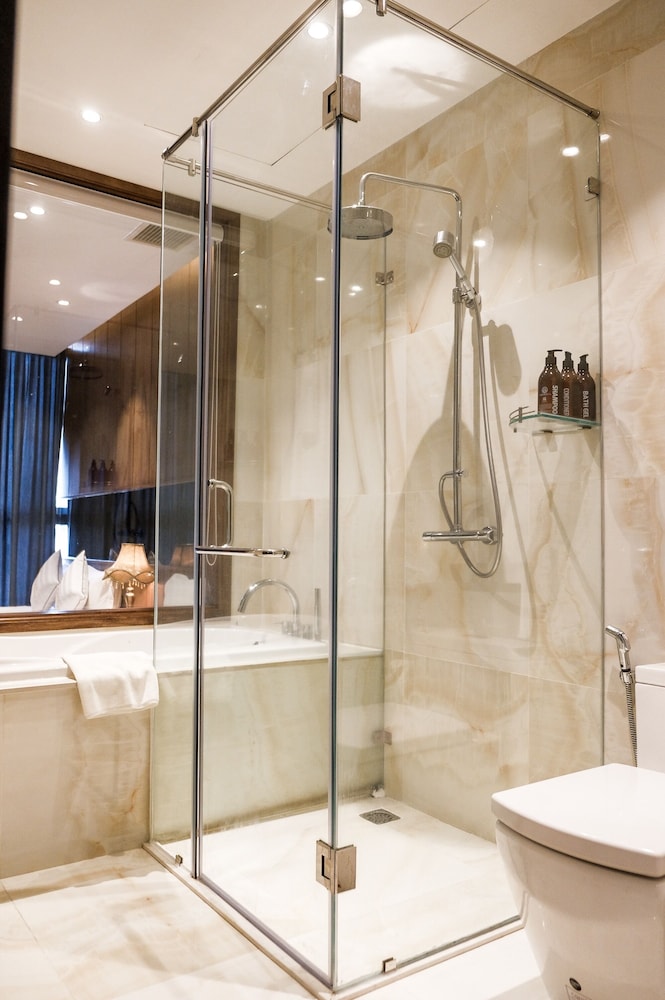 Signature Boutique Hotel 44/50