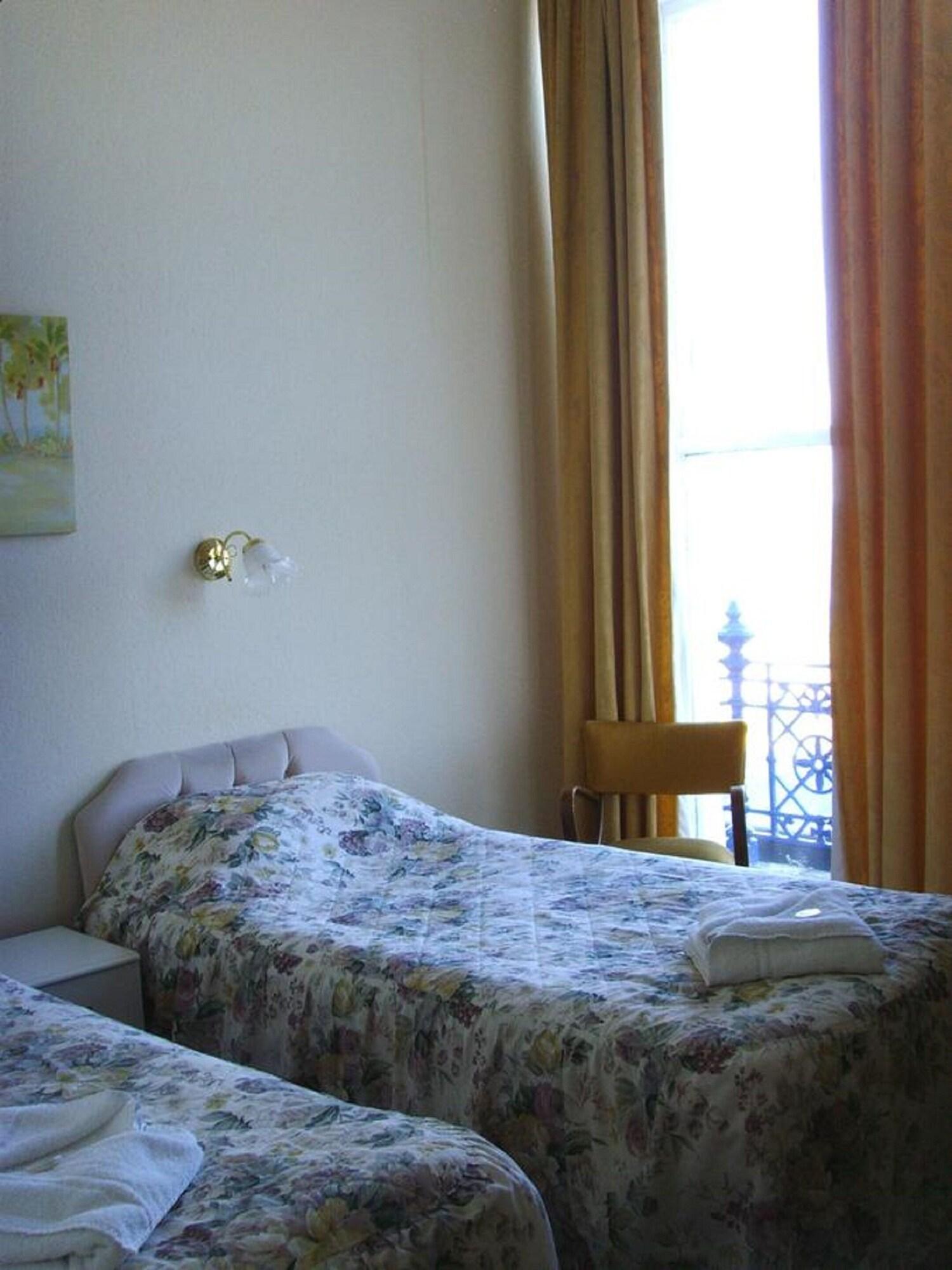 Alexandra Hotel Eastbourne 9/34