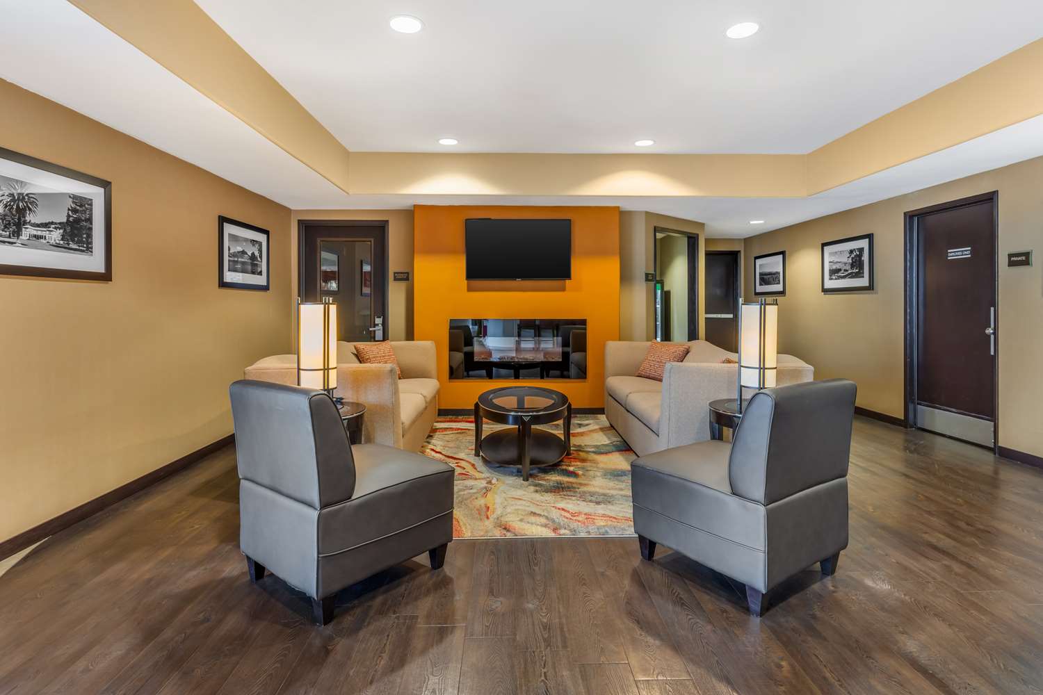 Best Western Plus Wine Country Inn & Suites 8/22