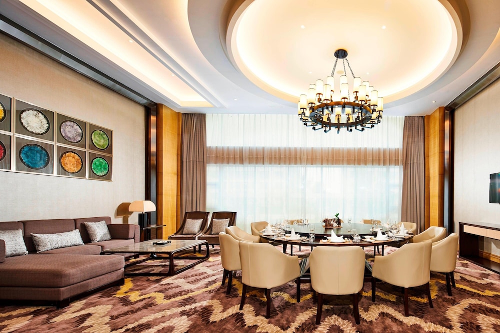 SHERATON CHUZHOU HOTEL 25/40