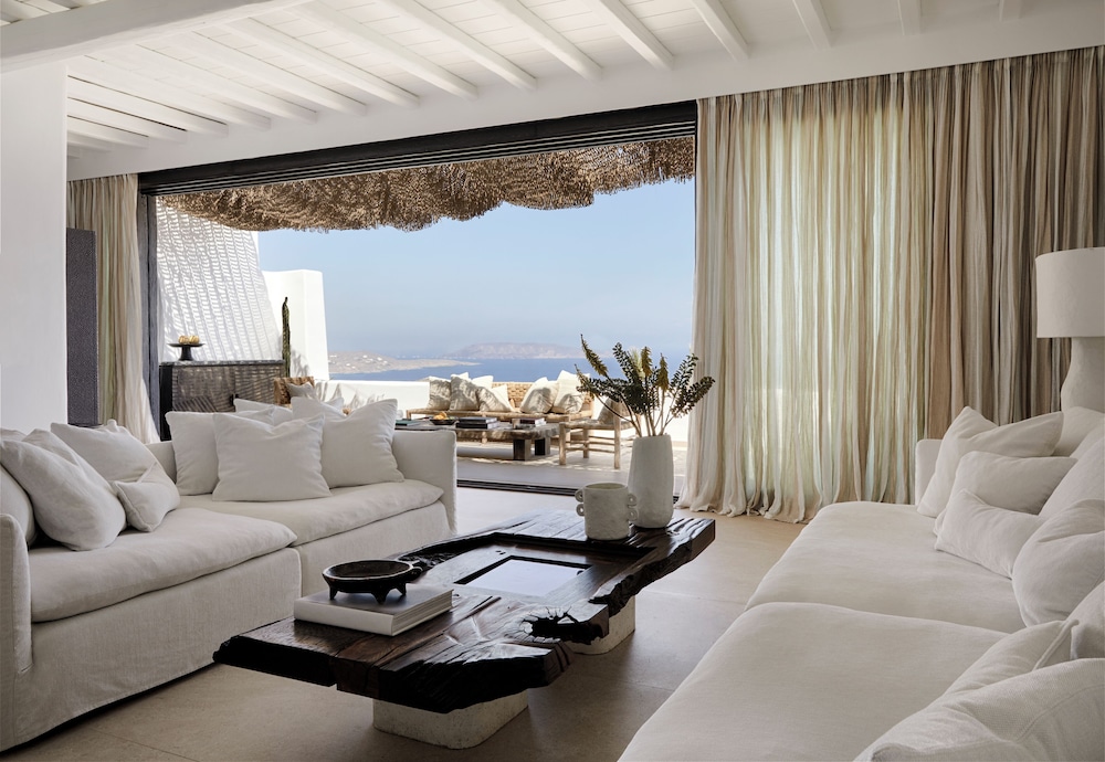 Myconian Panoptis Escape - Small Luxury Hotels of the World 35/50