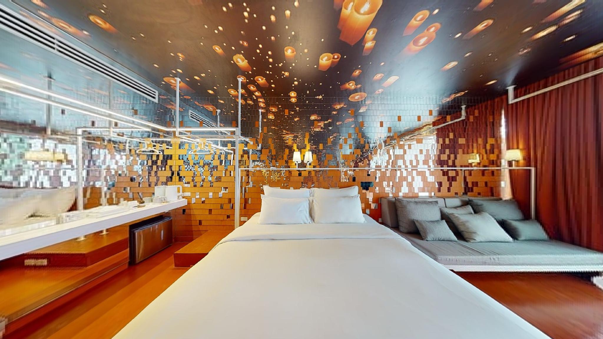 Deluxe, King Bed, River View