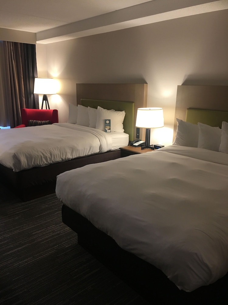Country Inn & Suites By Radisson Grand Rapids East Mi 9/46