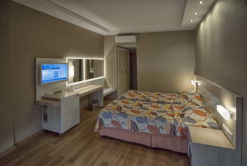 ECONOMY, DOUBLE BED
