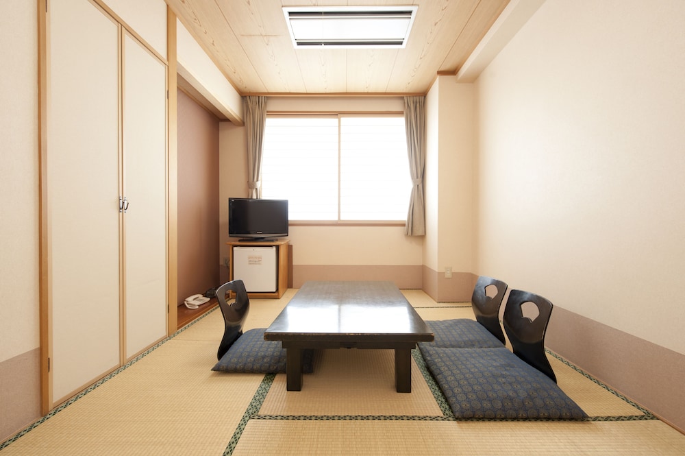 Kur & Hotel Suruga 35/39