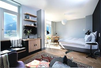 Classic, Superior, Double Bed, South Wing