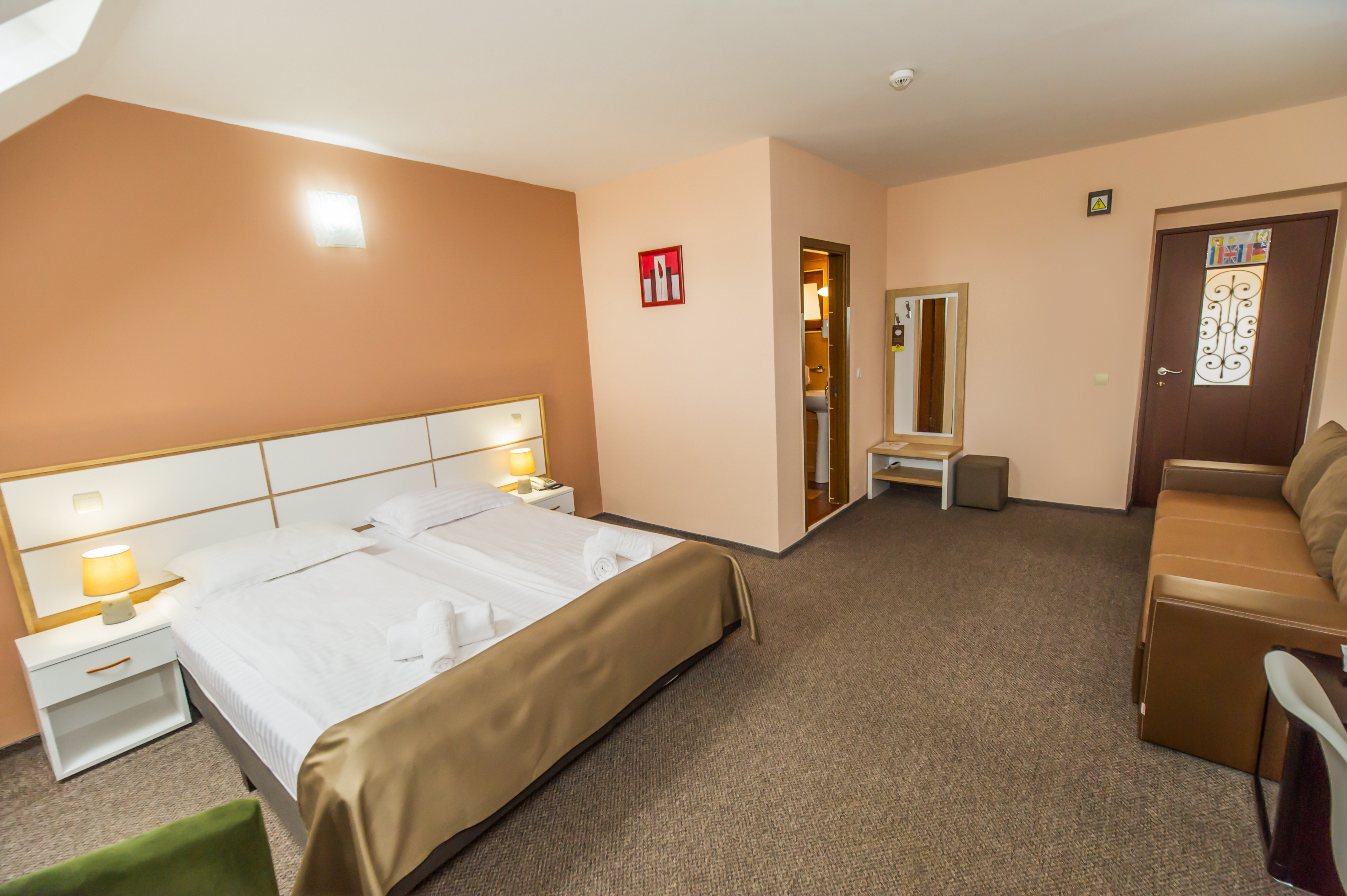Long Street Hotel 10/50