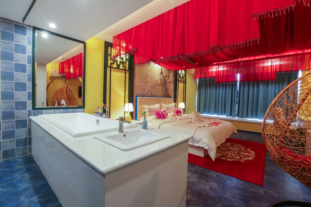 L Theme Hotel Foshan 44/50