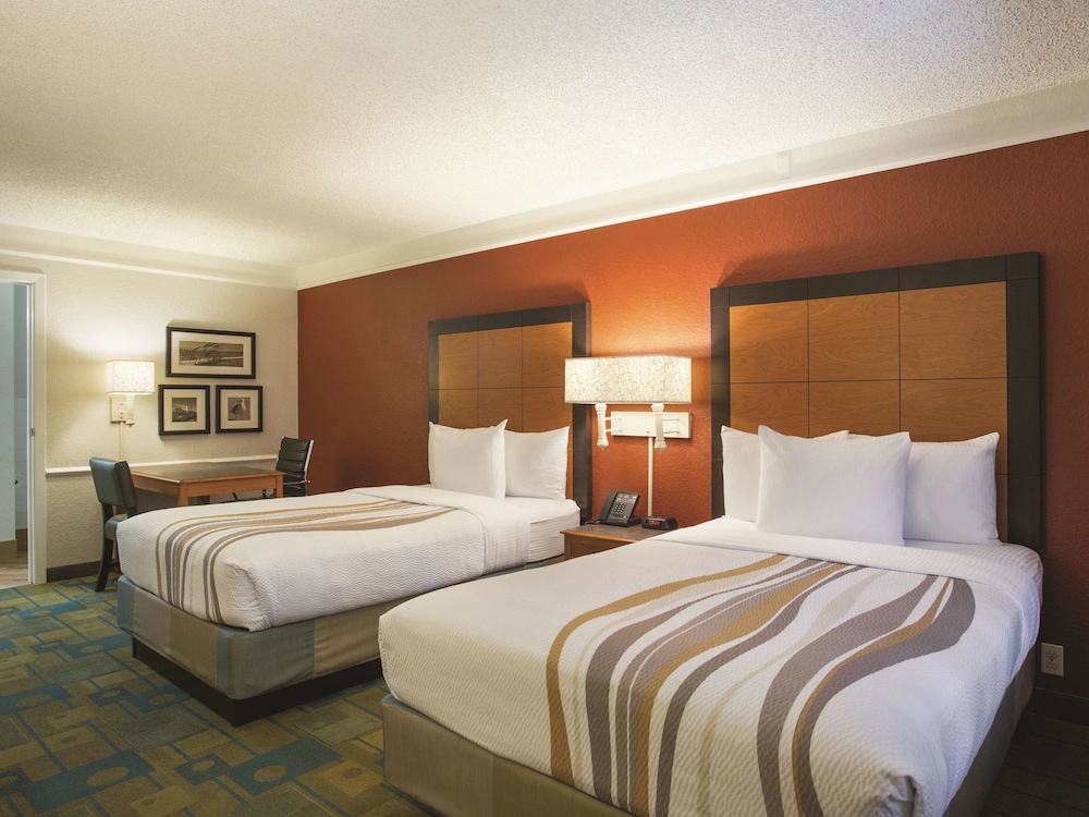 La Quinta Inn by Wyndham San Diego Chula Vista 15/39