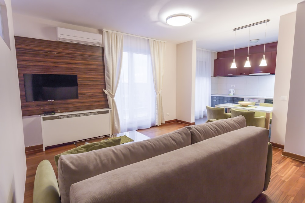 Feel Belgrade Aparthotel 29/70