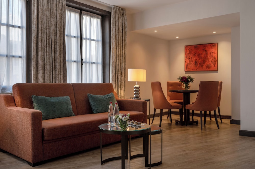Warwick Brussels Grand Place 74/102