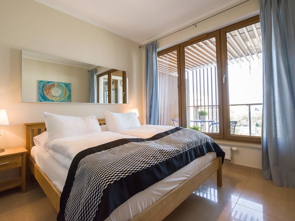 APARTMENT, DOUBLE BED, SOFA