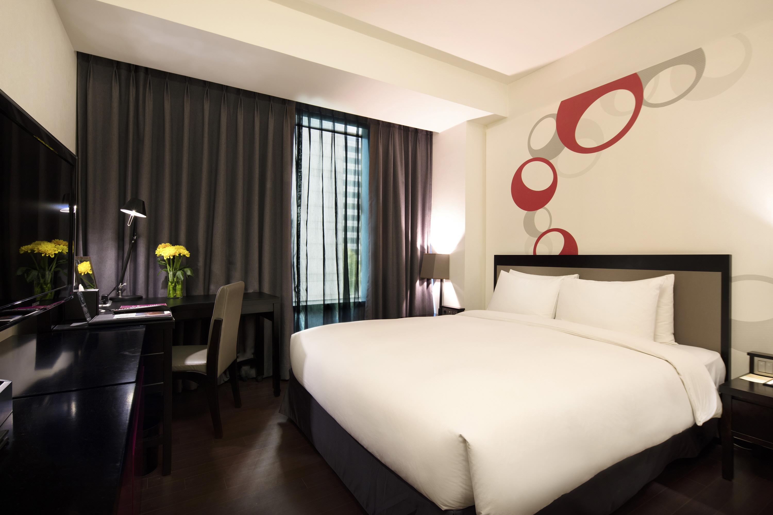 غرفة قياسية بسرير مزدوج، AC Hotel by Marriott Seoul Gangnam 3/5