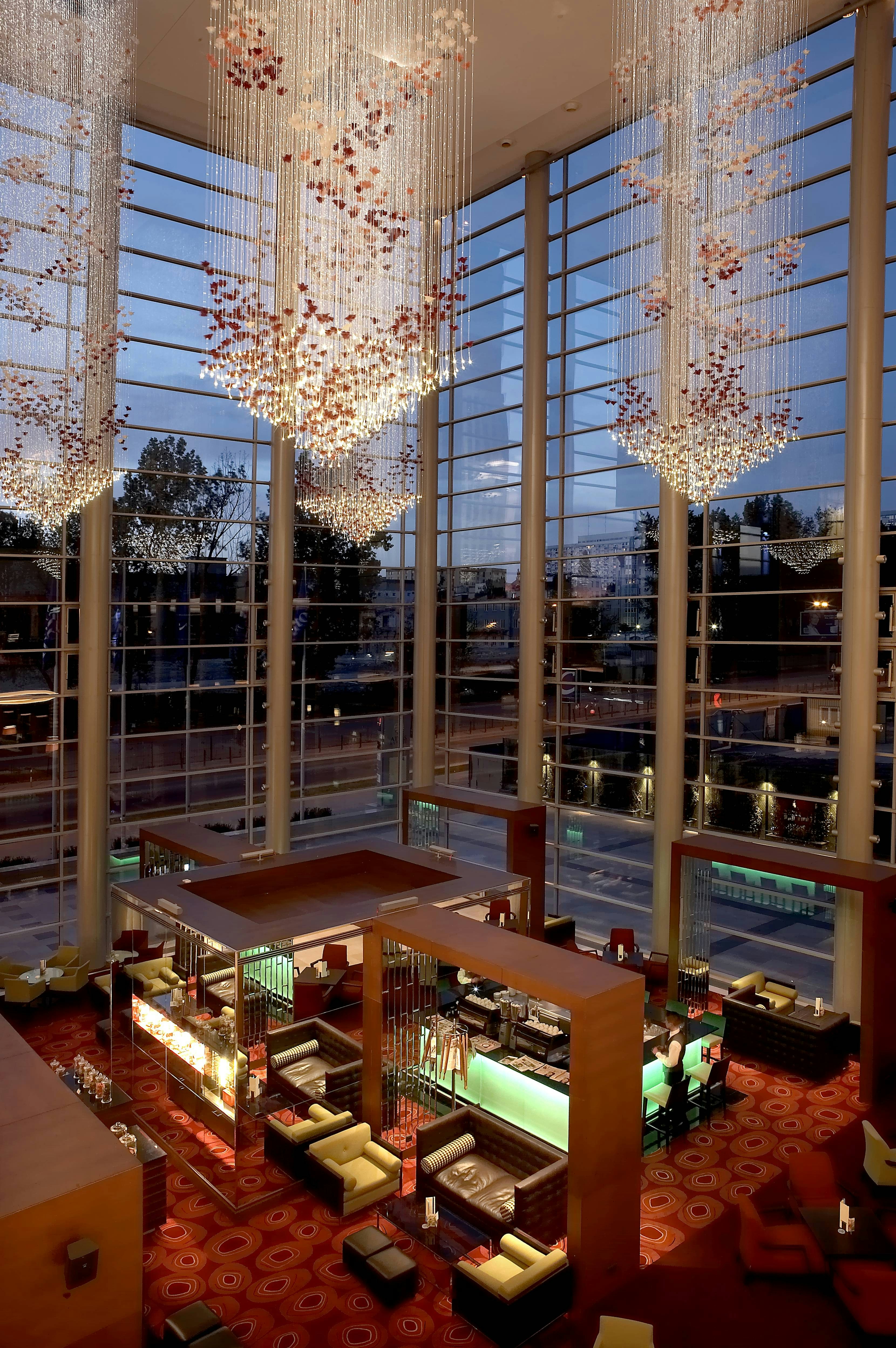 Hilton Warsaw City 70/72