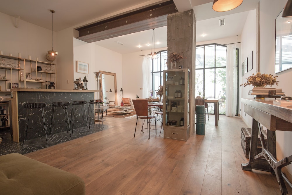 Casa Blanca B&B 33/50