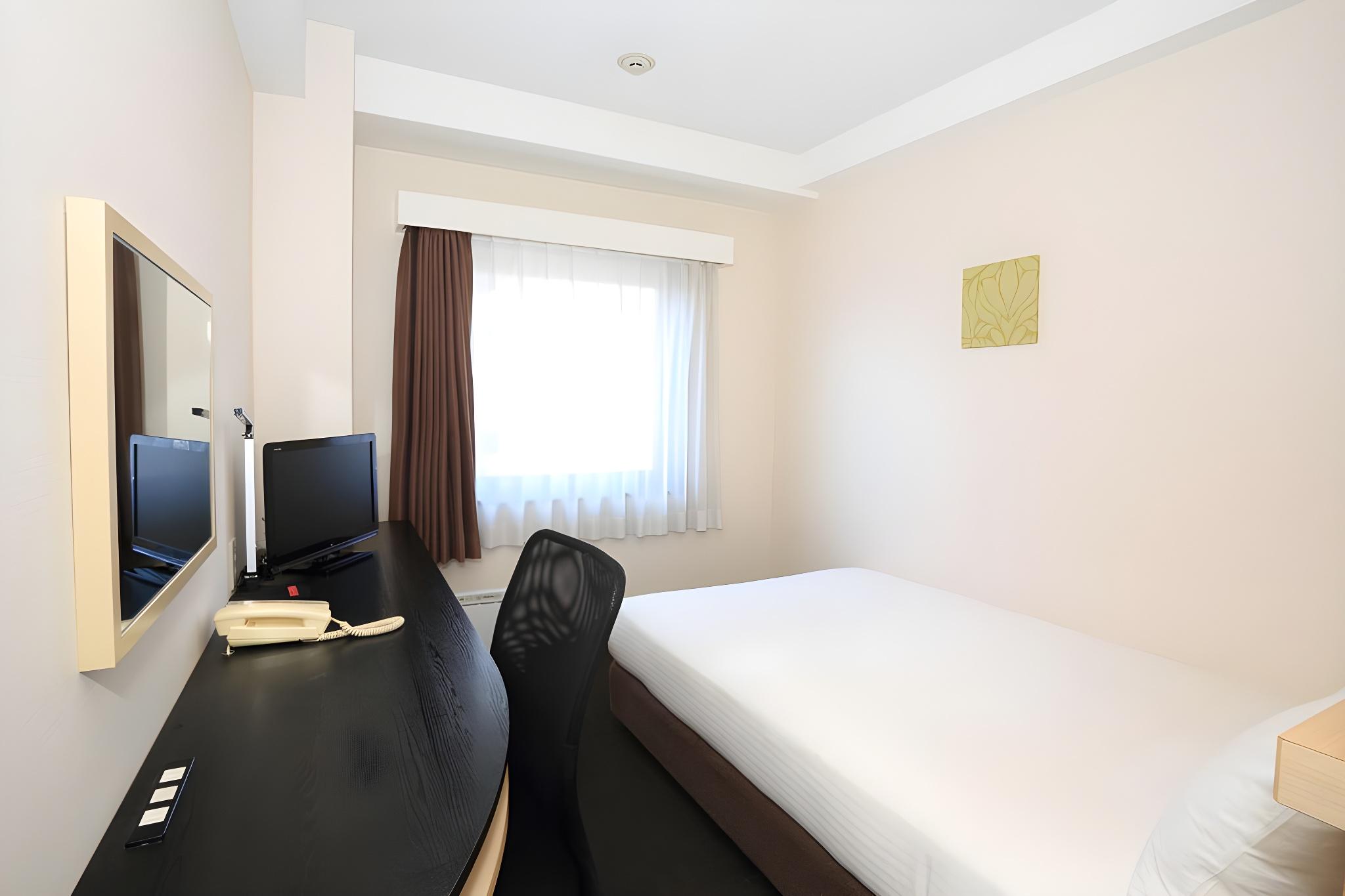 Semi Room, Standard, Semi Double Bed