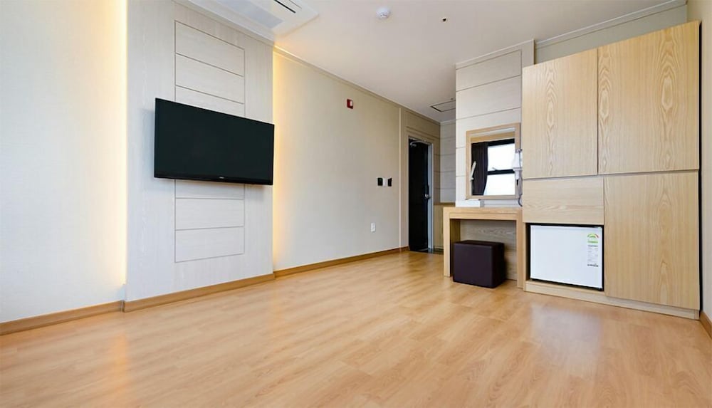 Paulownia Hostel & Guest House 32/50