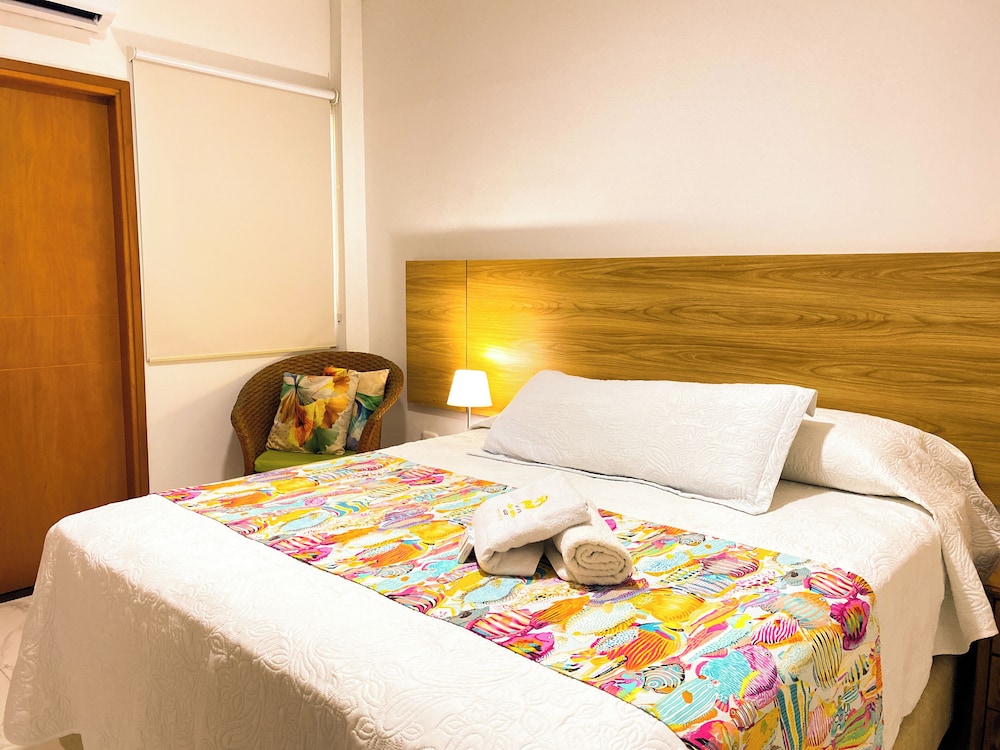 DELUXE, DOUBLE BED