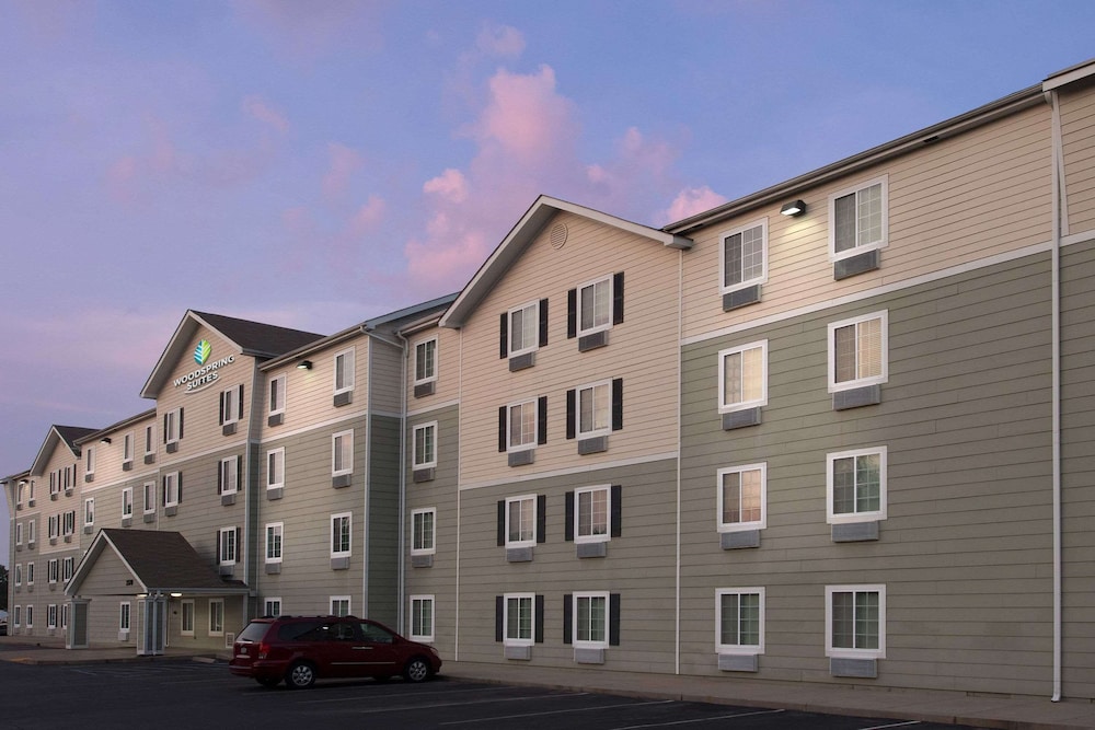 WoodSpring Suites Lexington photo4