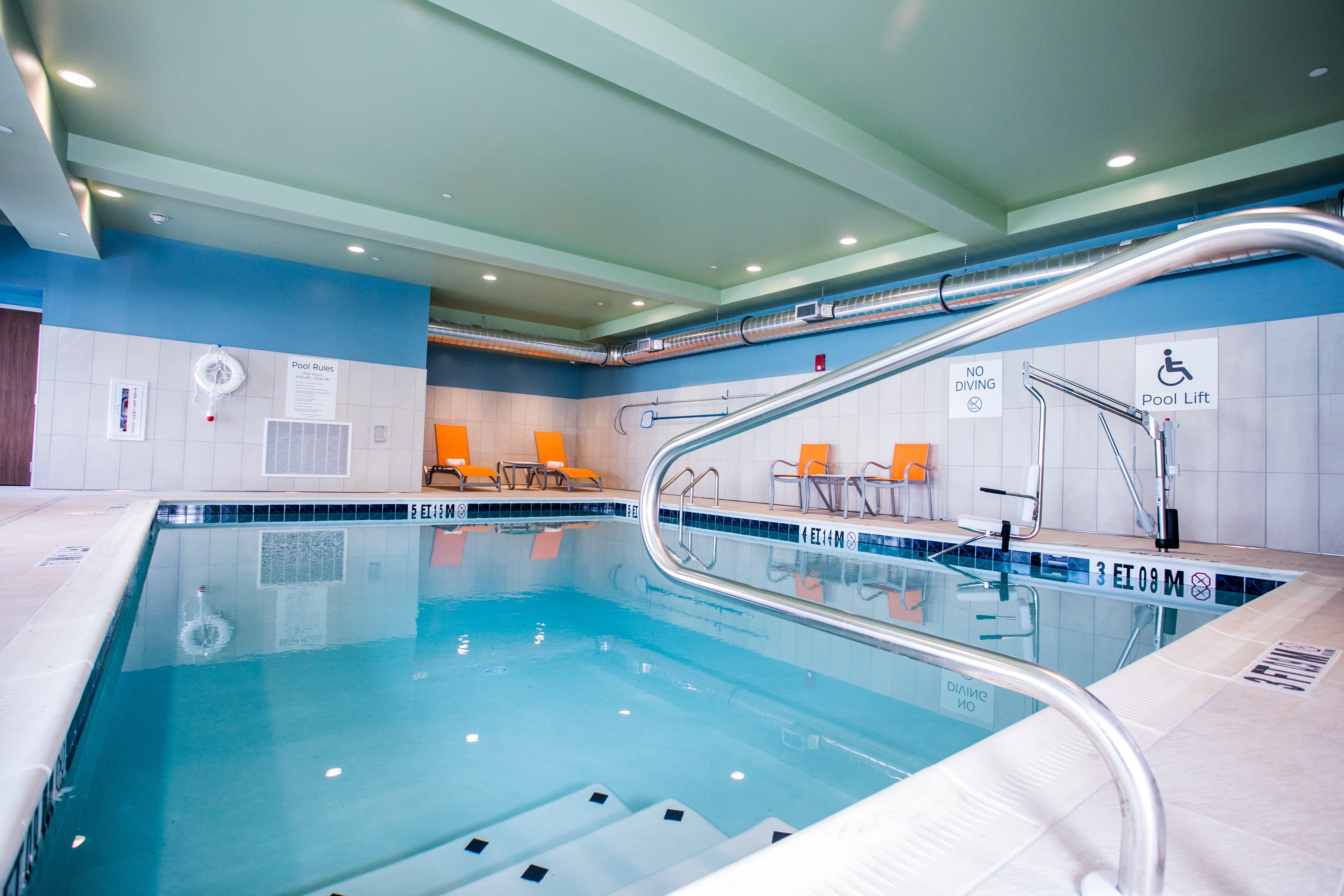Holiday Inn Express & Suites Rehoboth Beach 27/51