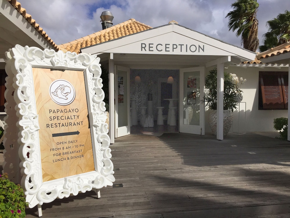 Papagayo Beach Resort