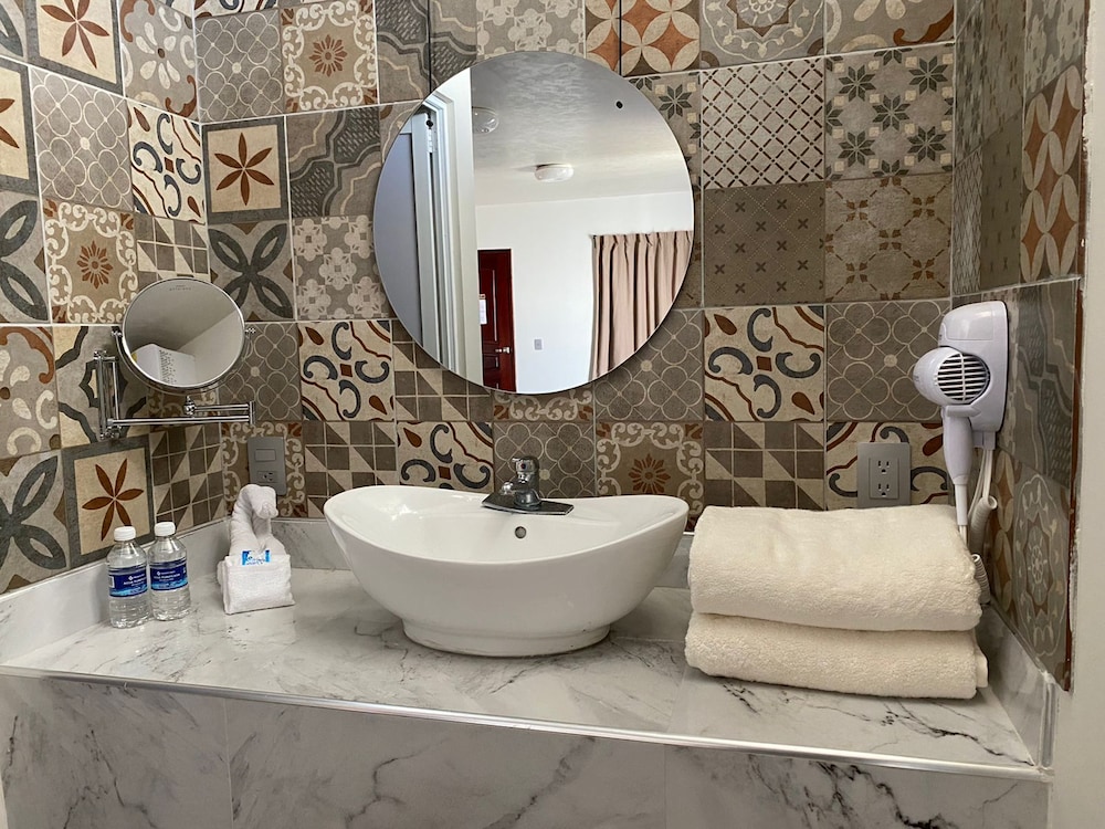 Hotel Awazul Bacalar 46/47