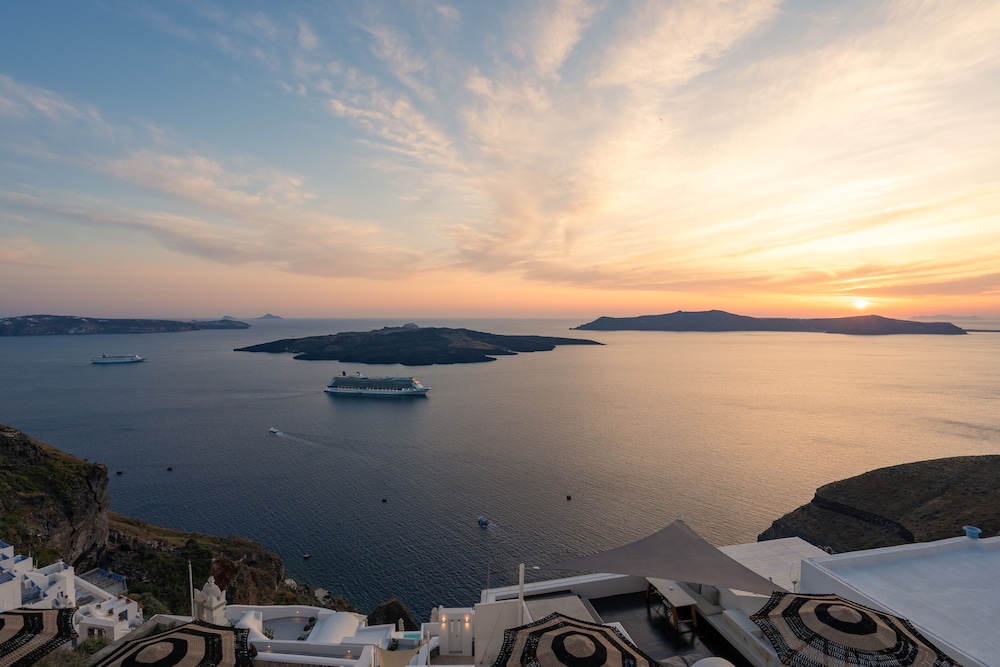 Asha Luxury Suites - Adults Only 46/67