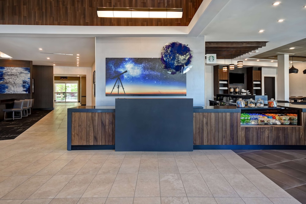 Hyatt Place Huntsville 3/53
