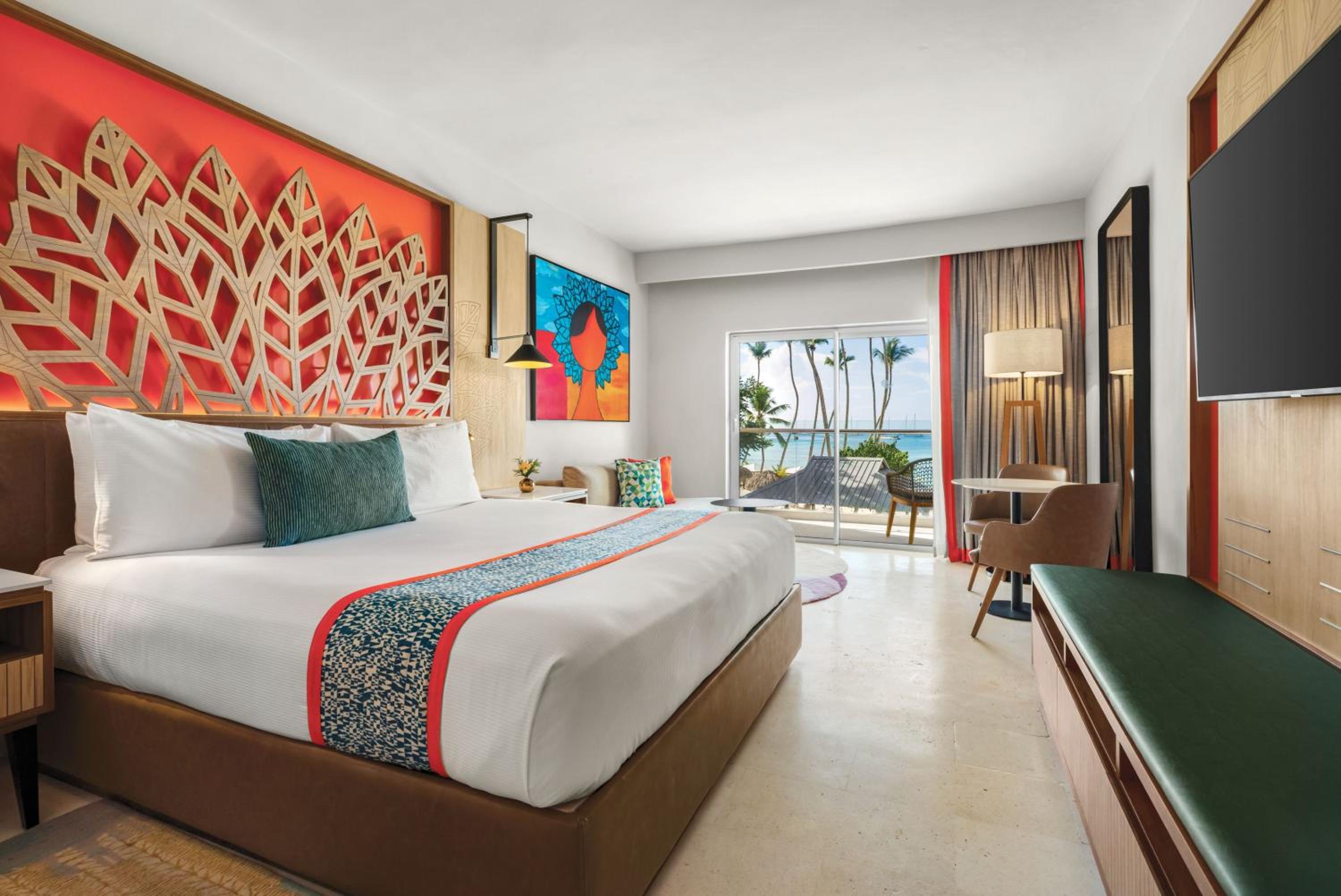 Preferred Club, King Bed, Ocean Front