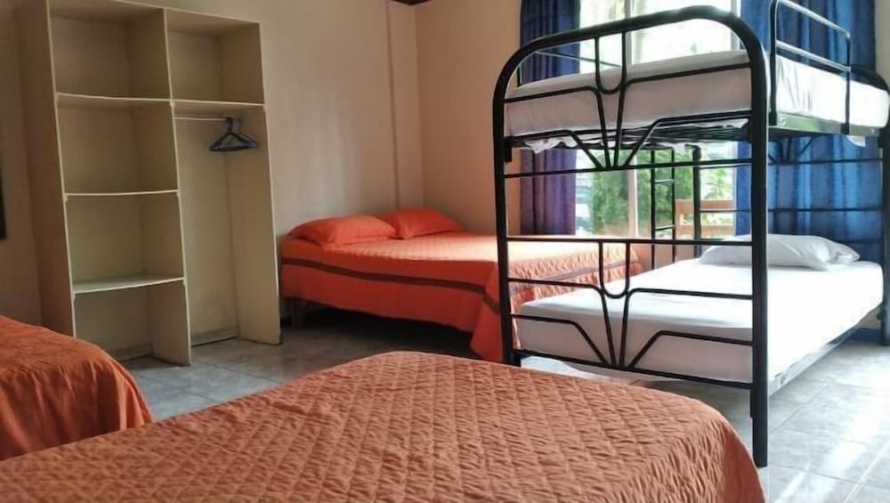 Hotel Bahia Azul 42/58