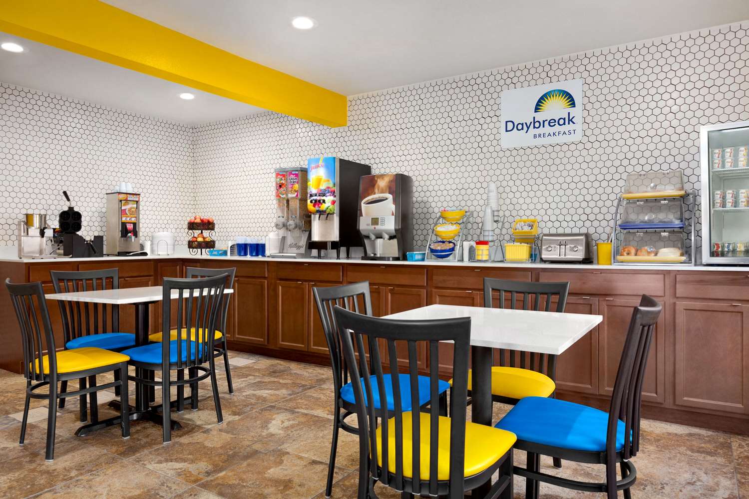 Days Inn by Wyndham Ruidoso Downs 41/54