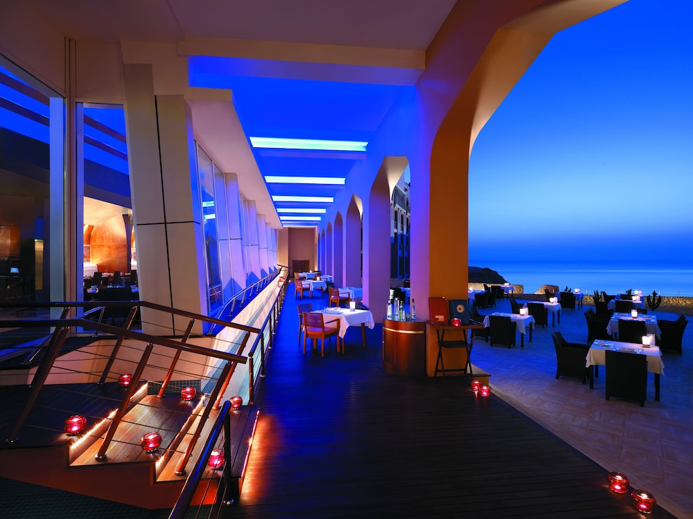 Al Husn Hotel Muscat 40/50