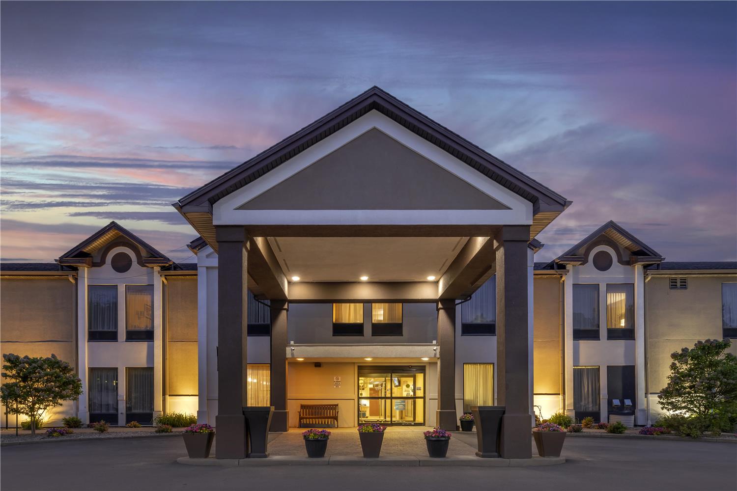 Best Western Plus University Inn 2/19