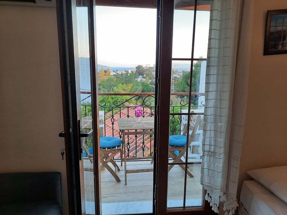Dasis Hotel & Suites 22/40