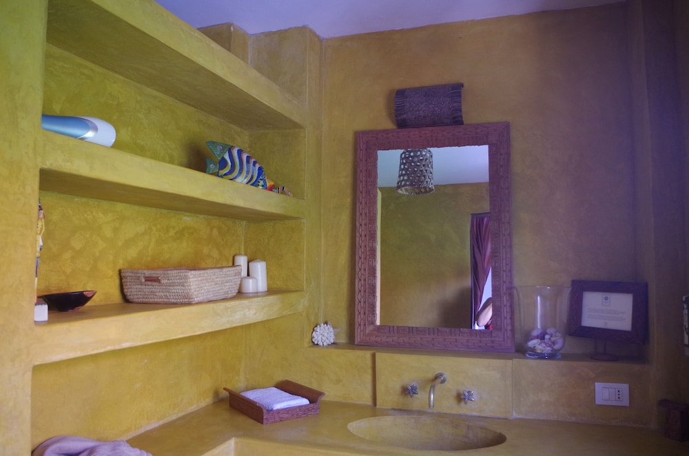 Uzuri Villa 28/29