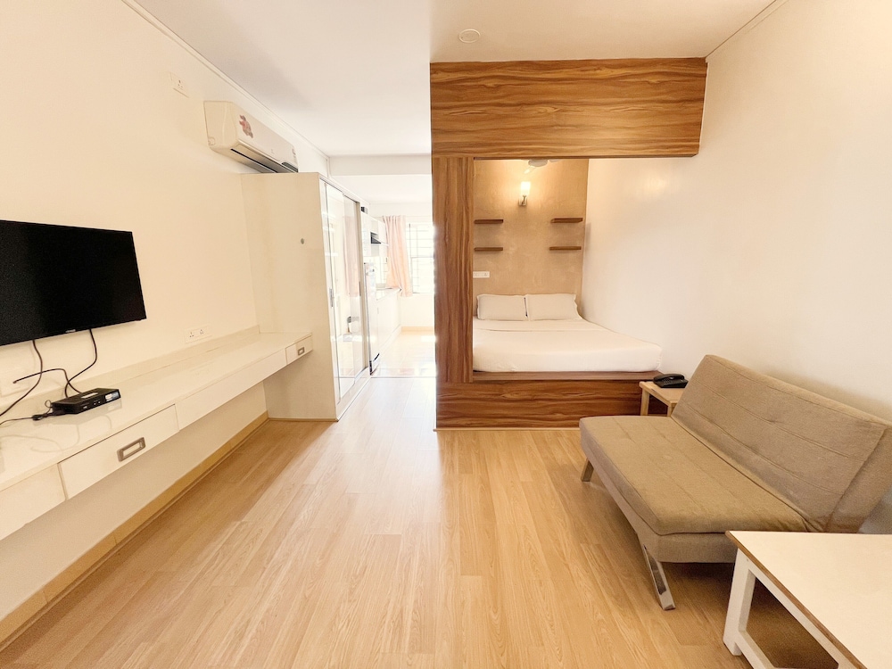 Hotel Vellara 25/50
