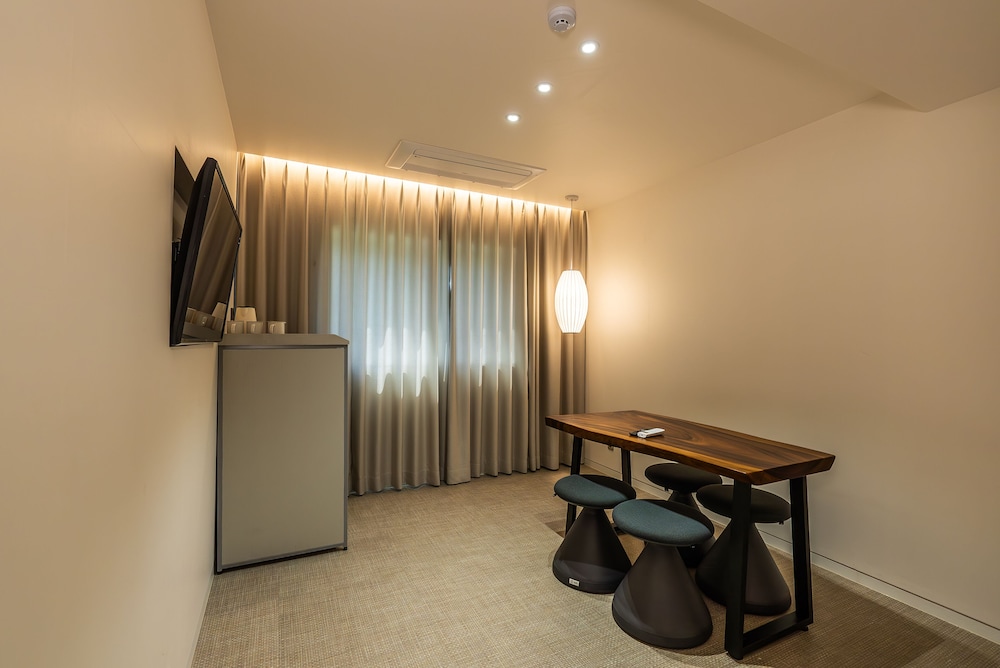 Hotel the Grang Seogwipo 30/55