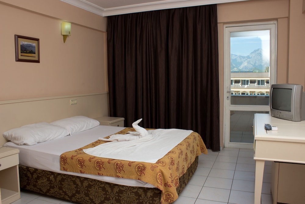 Ares Dream Hotel 15/50