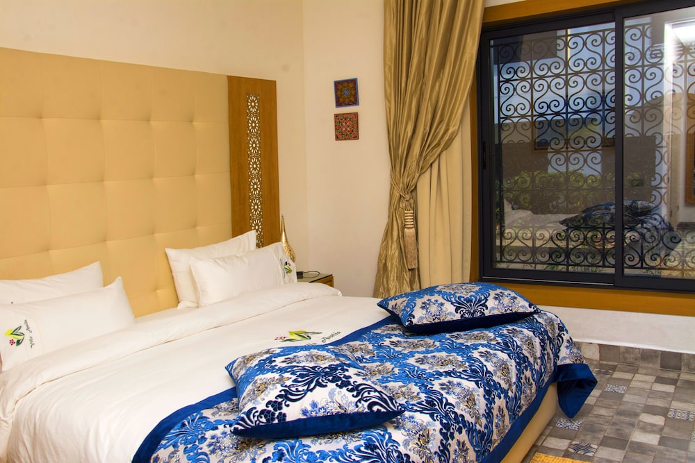 Villa Aralia 16/60