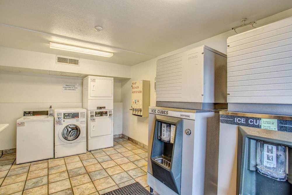 Motel6 Goodlettsville, TN - Nashville 7/39
