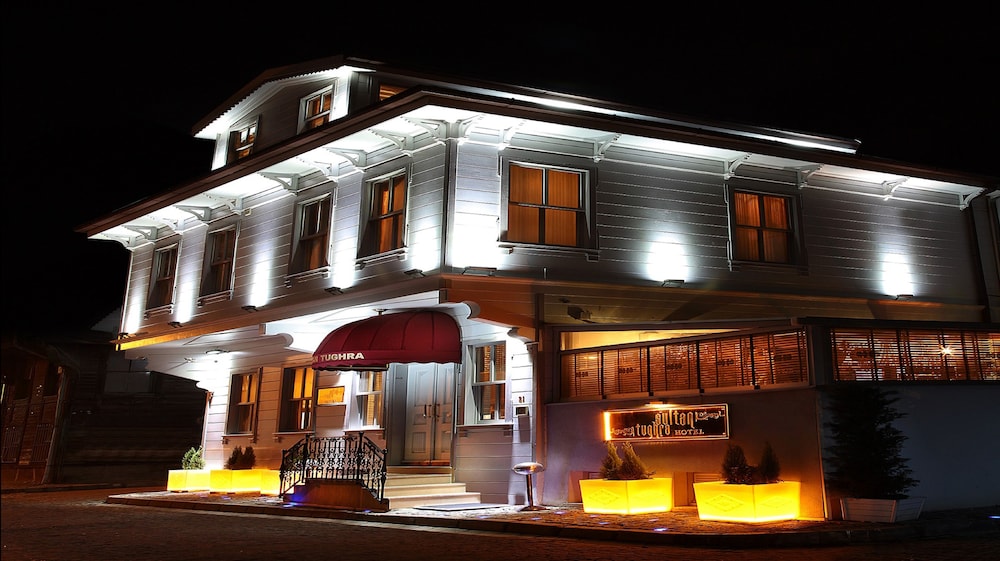 Sultan Tughra Hotel 1/50