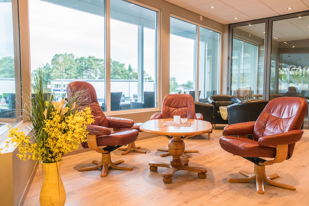 Almaas Hotell Stord AS 31/42